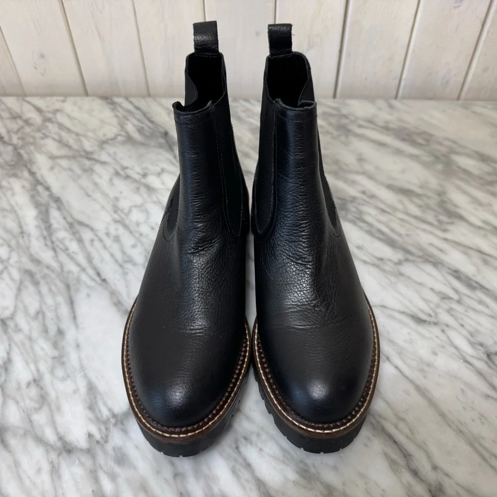 Caslon, Miller Water Resistant Lug Chelsea Boot, Black Leather Ankle Boots - Picture 4 of 9